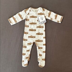 Kate Quinn Newborn Snap Footie with Trucks NWT
